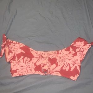 WOMENS SWIM TOP